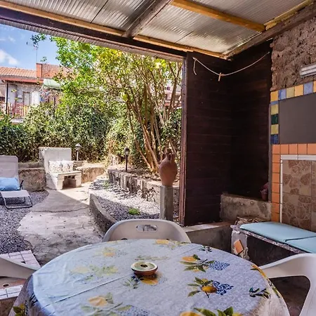Apartment Sicilian Mood - Garden House In The Ceter Catania
